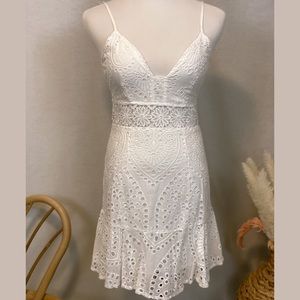 NOMAD BOUTIQUE White Eyelet Mini Dress
